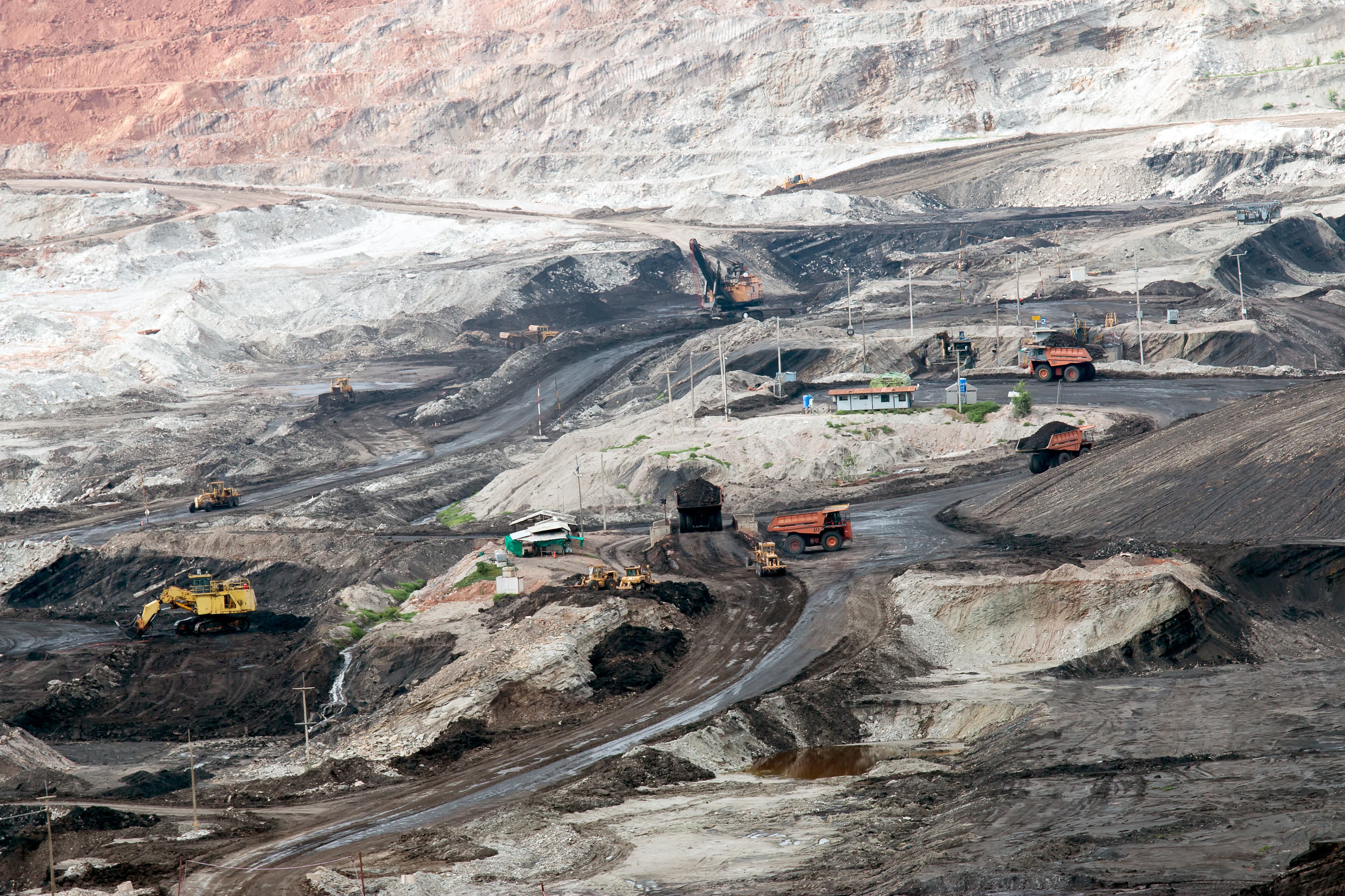 Process plants, materials handling systems, and metal processing facilities.